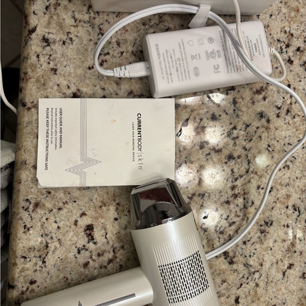 CurrentBody Skin LED Light Therapy Device